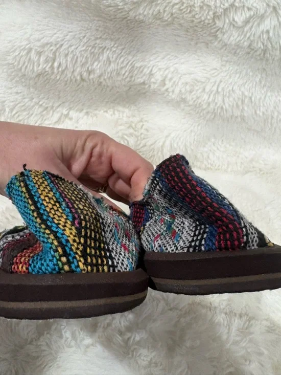 Sanuk Multicolor Striped Woven Moccasin Shoes - Picture 4 of 7